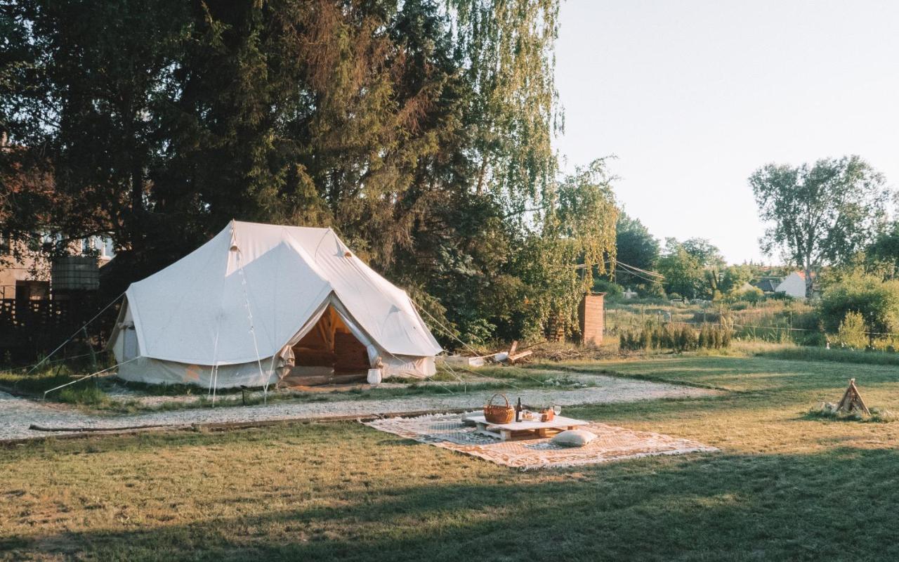 מלון וואלטיצה Bozsky Glamp מראה חיצוני תמונה